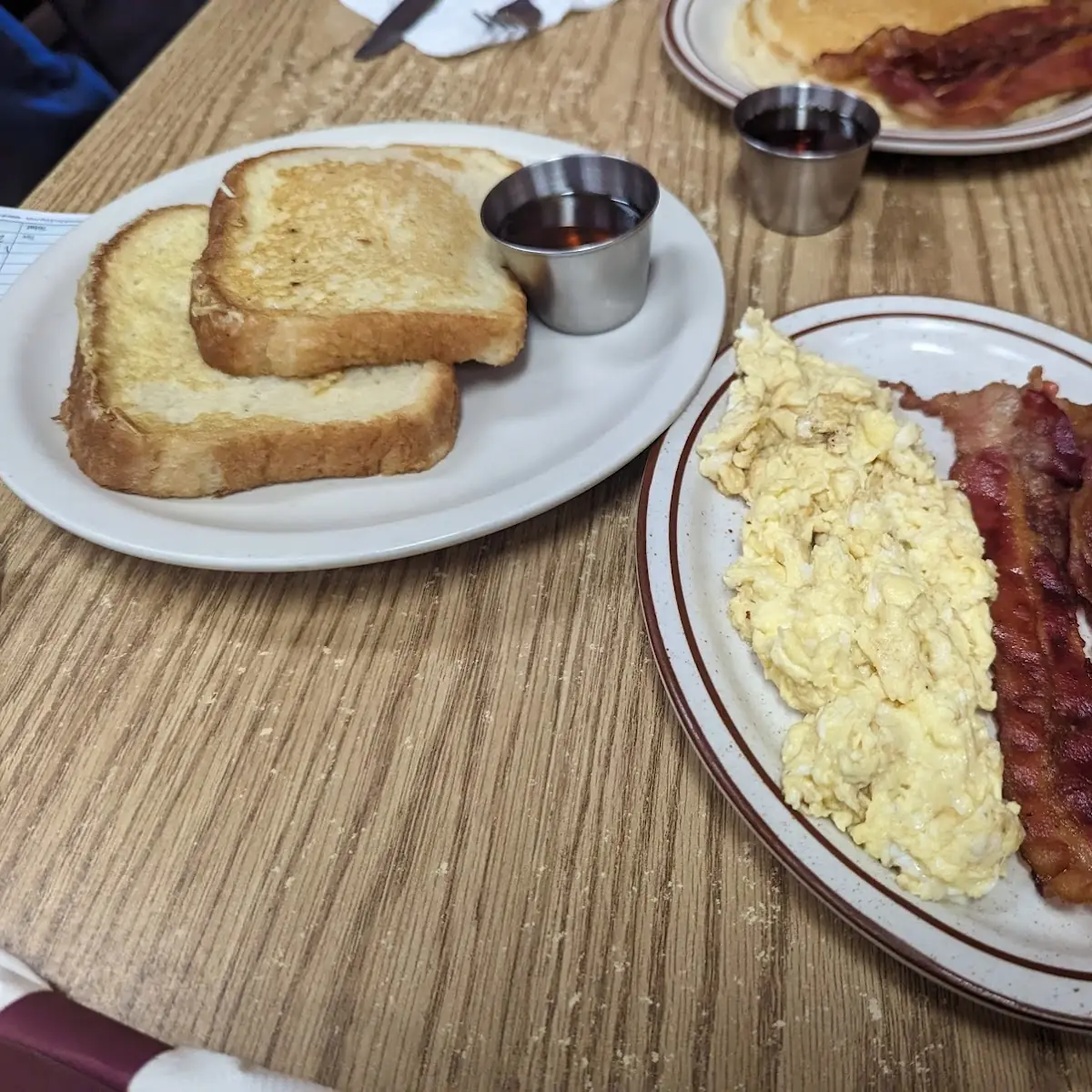 Scrambled Eggs and Bacon with French Toast