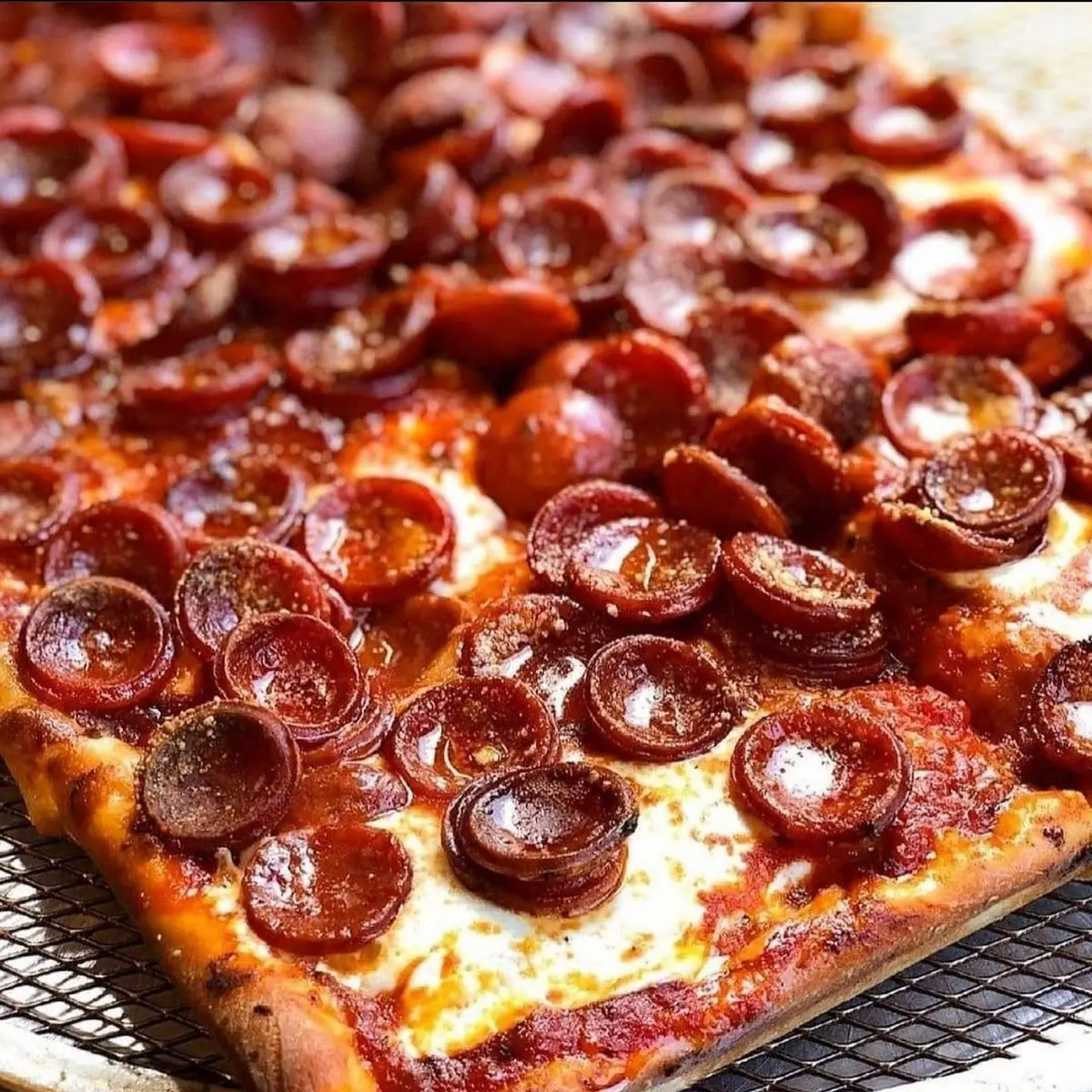 Spicy Pepperoni Square Pizza