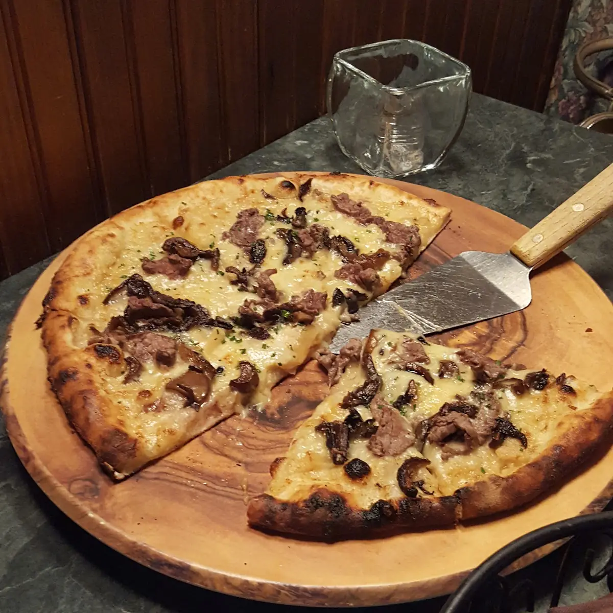 Steak Mushroom Pizza