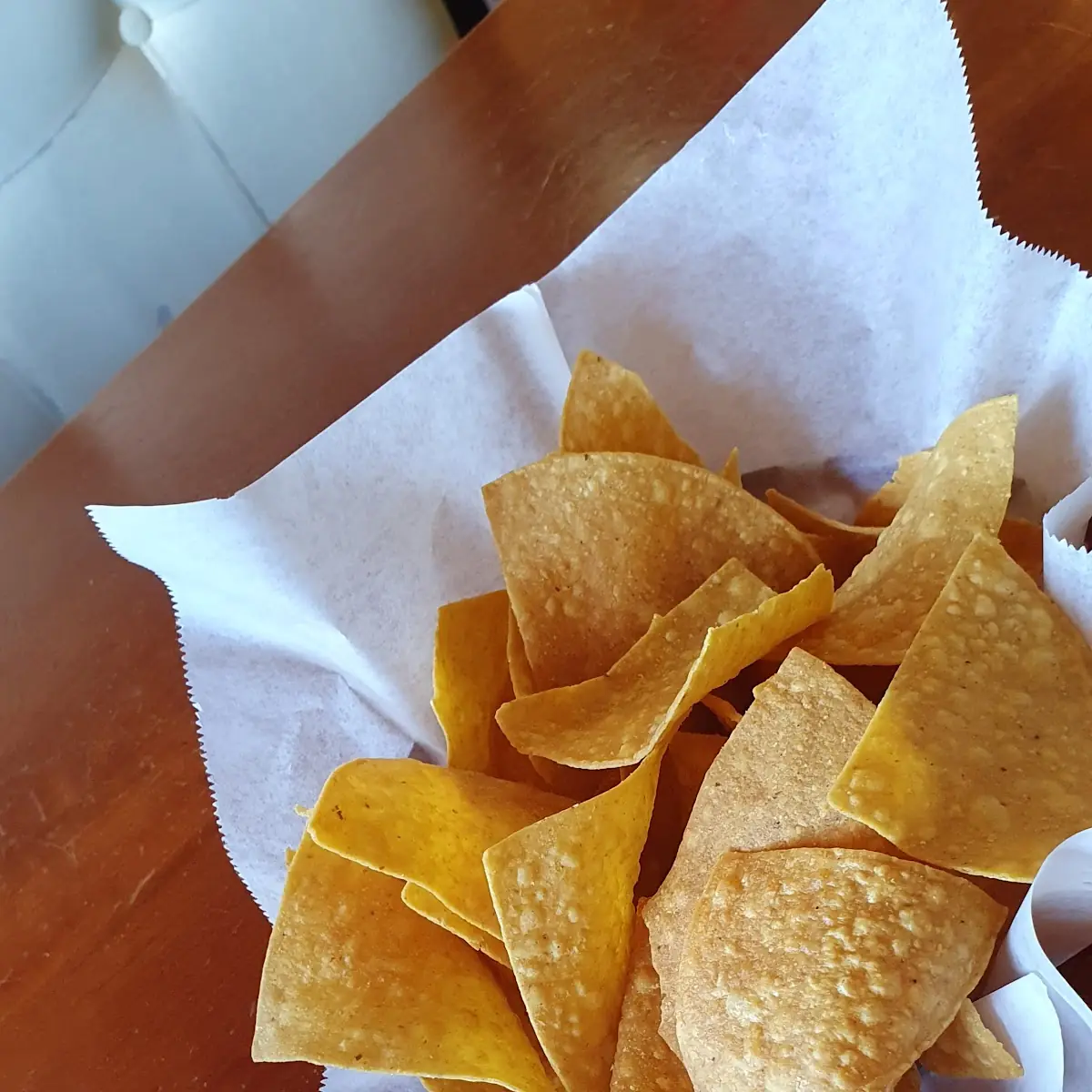 Nachos with Tomato Sauce