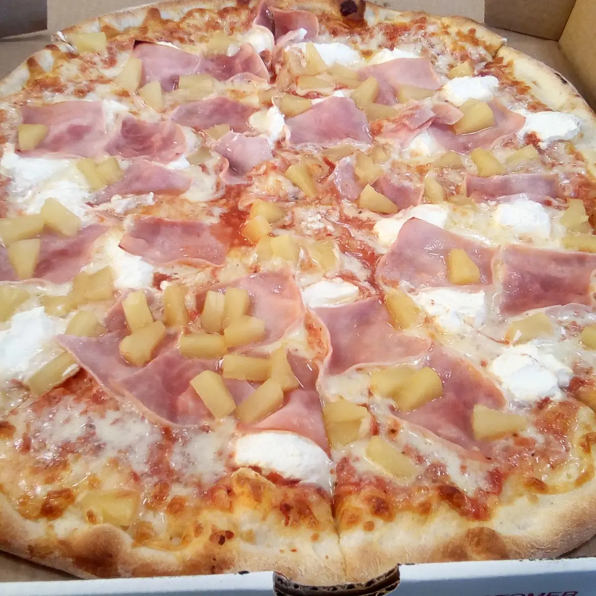 Hawaiian Pizza