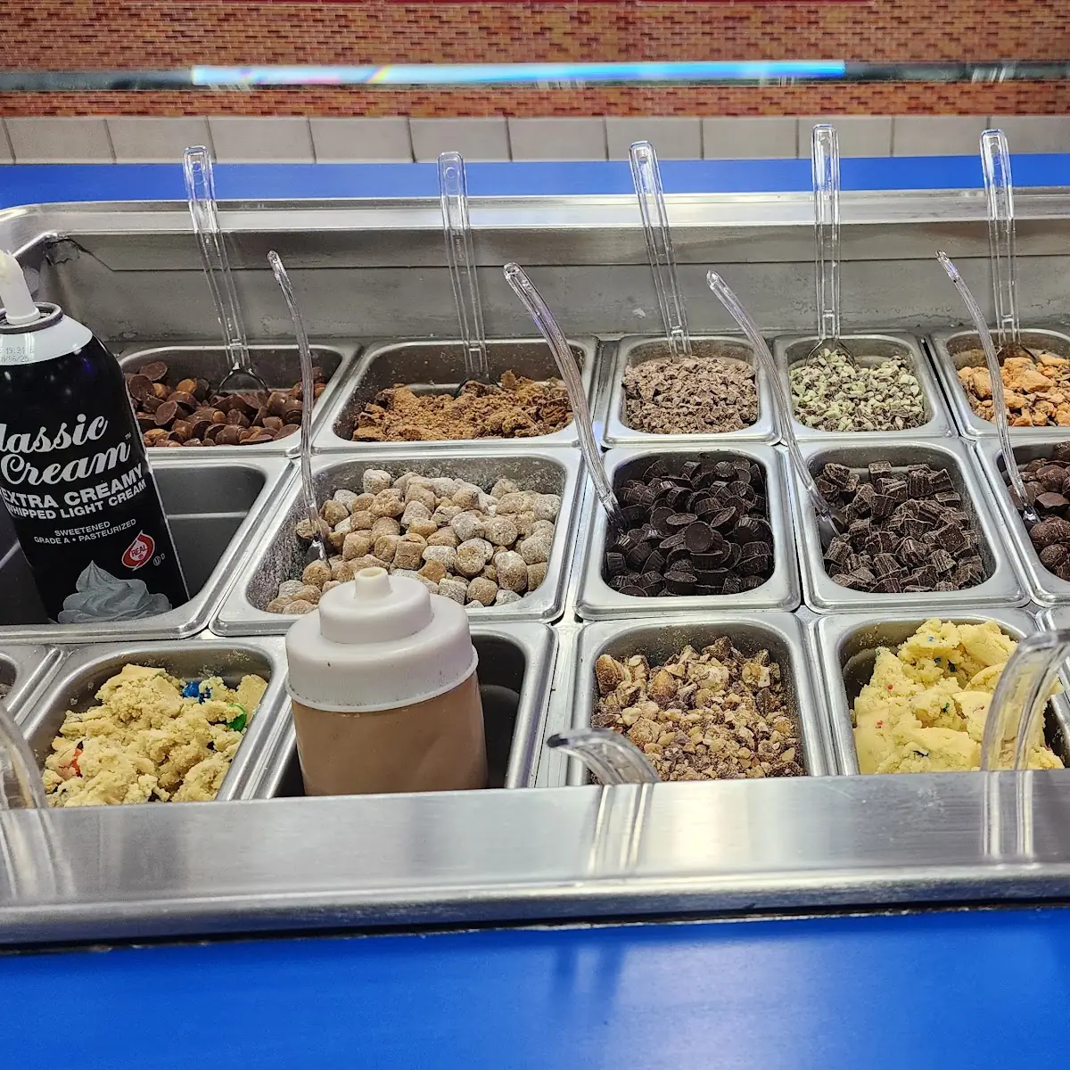 Cookie Monster Froyo Pint