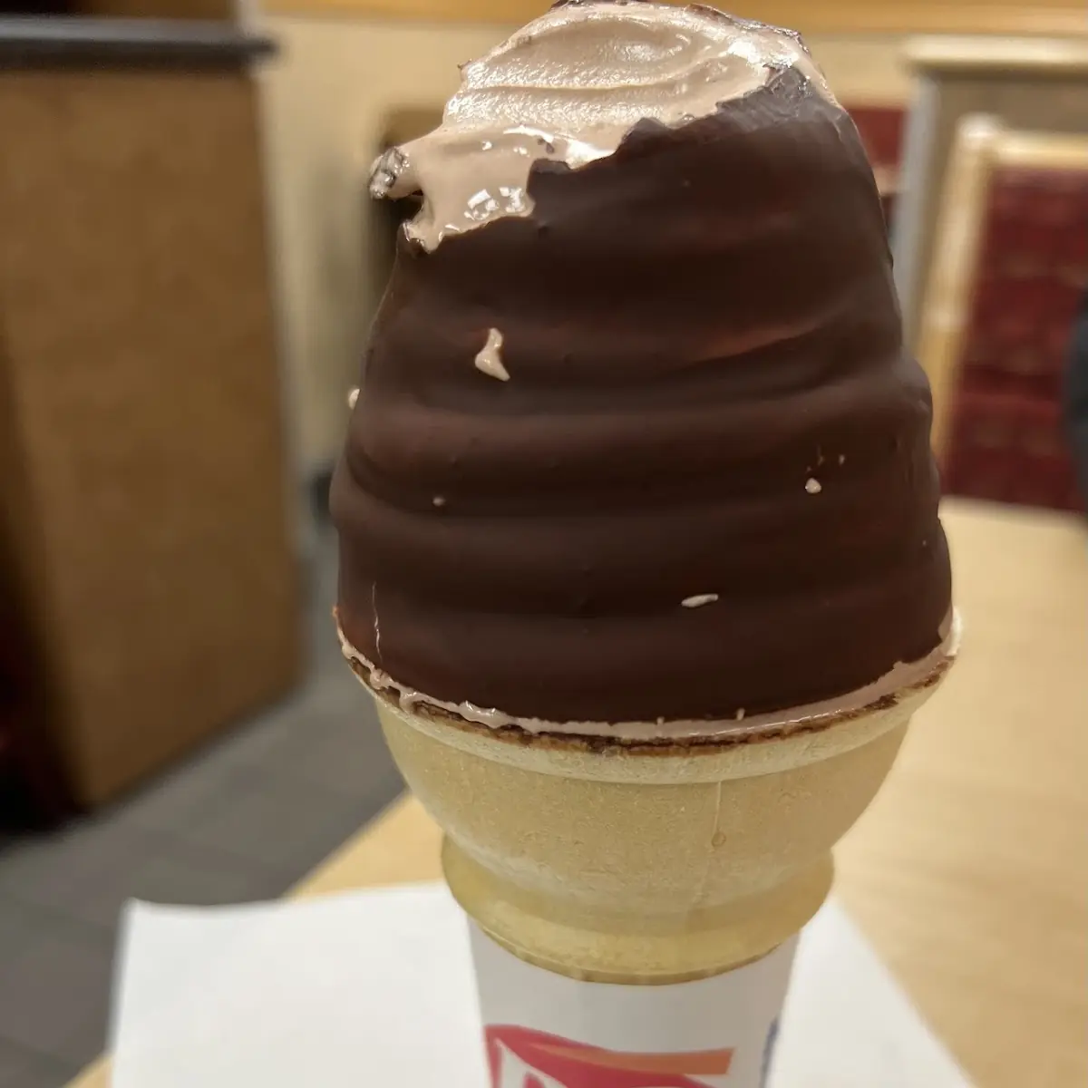 Chocolate Dipped Soft Serve Come