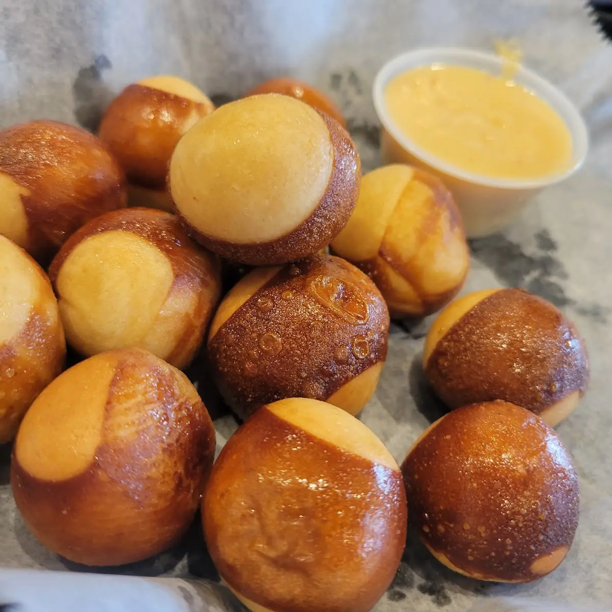 Pretzel Bites