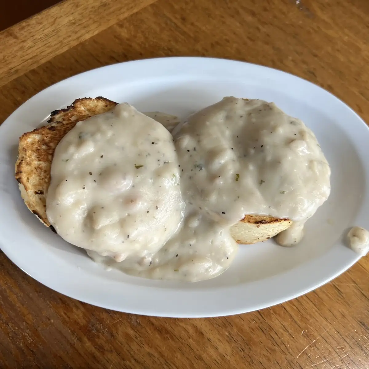 1/2 Biscuits and Gravy
