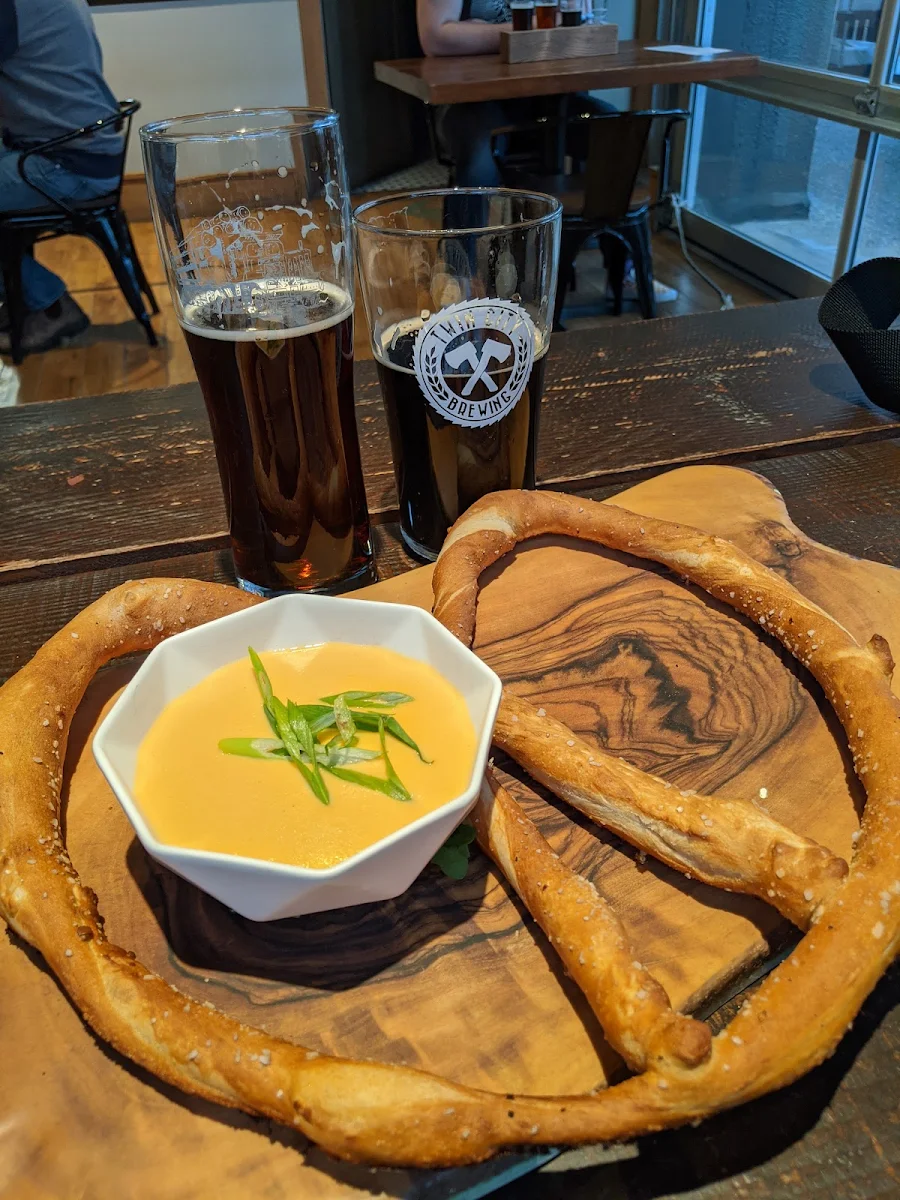 Pretzel with Beer Cheese, Twin City Brewing Company