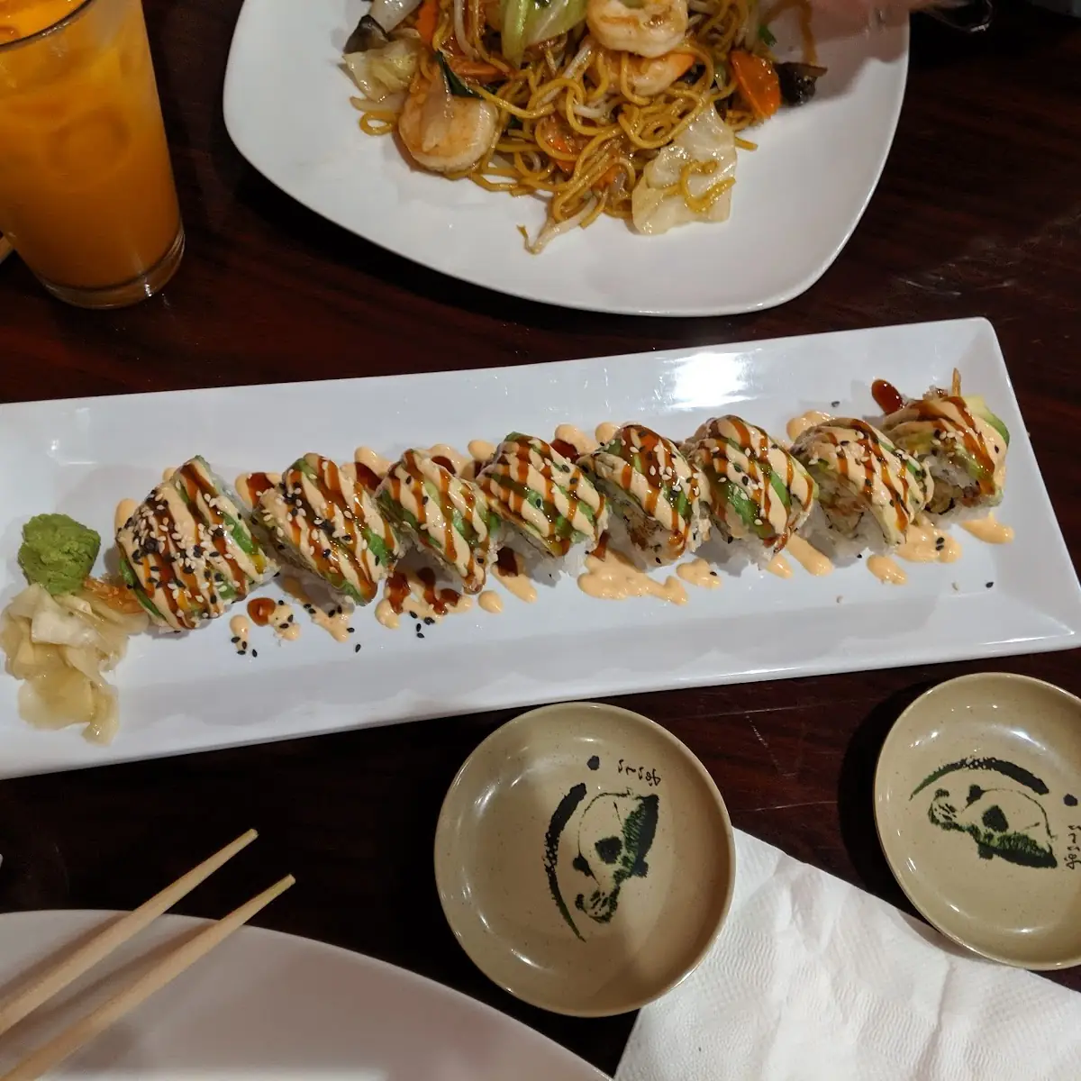 Dragon Roll 8 Pieces