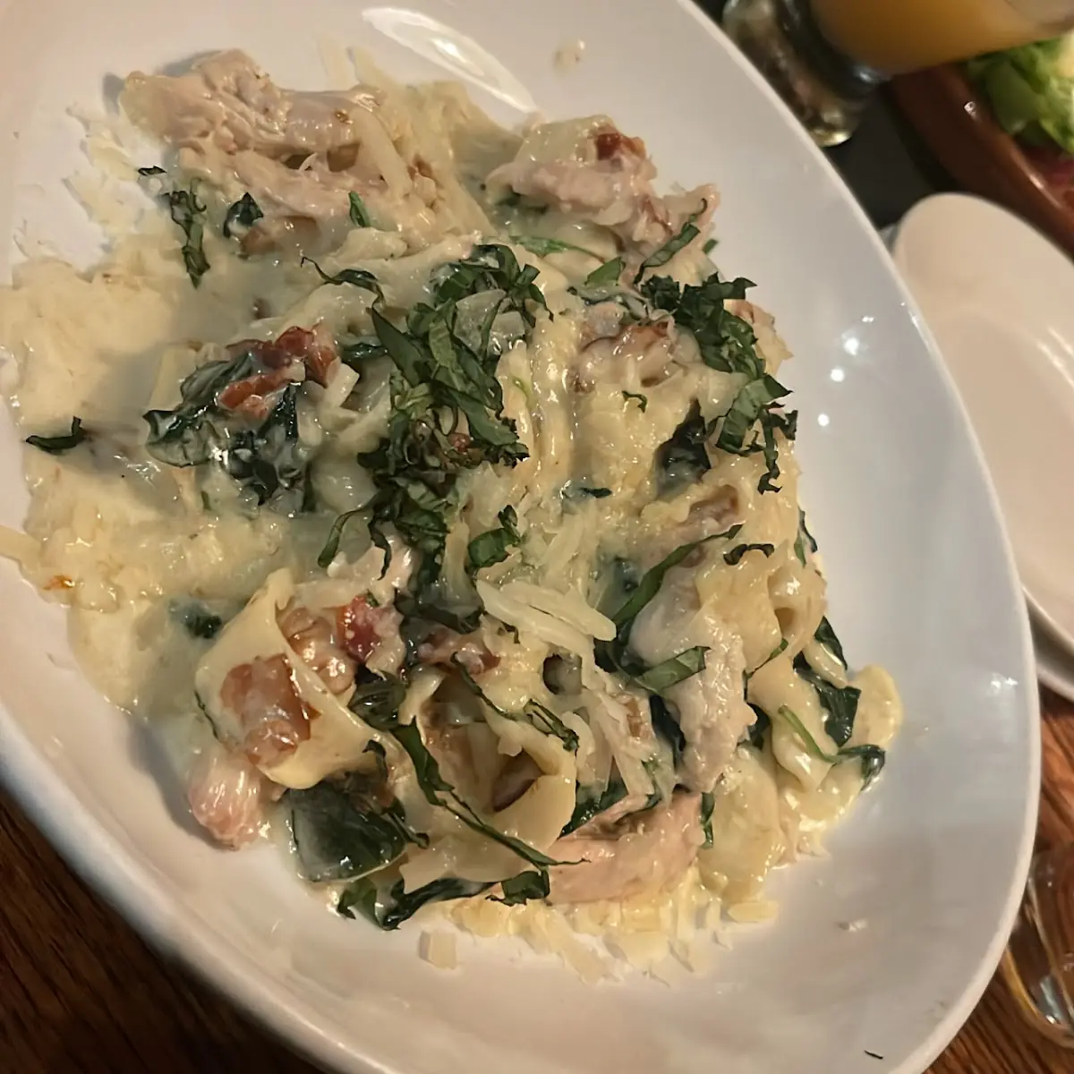 Carpenti Chicken Alfredo
