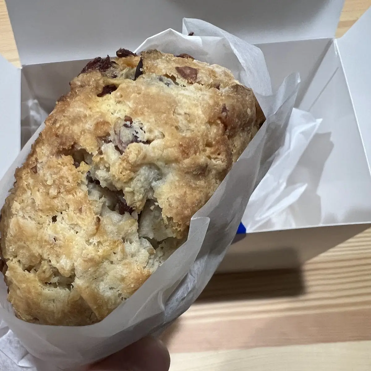 Oatmeal Raisin Scone