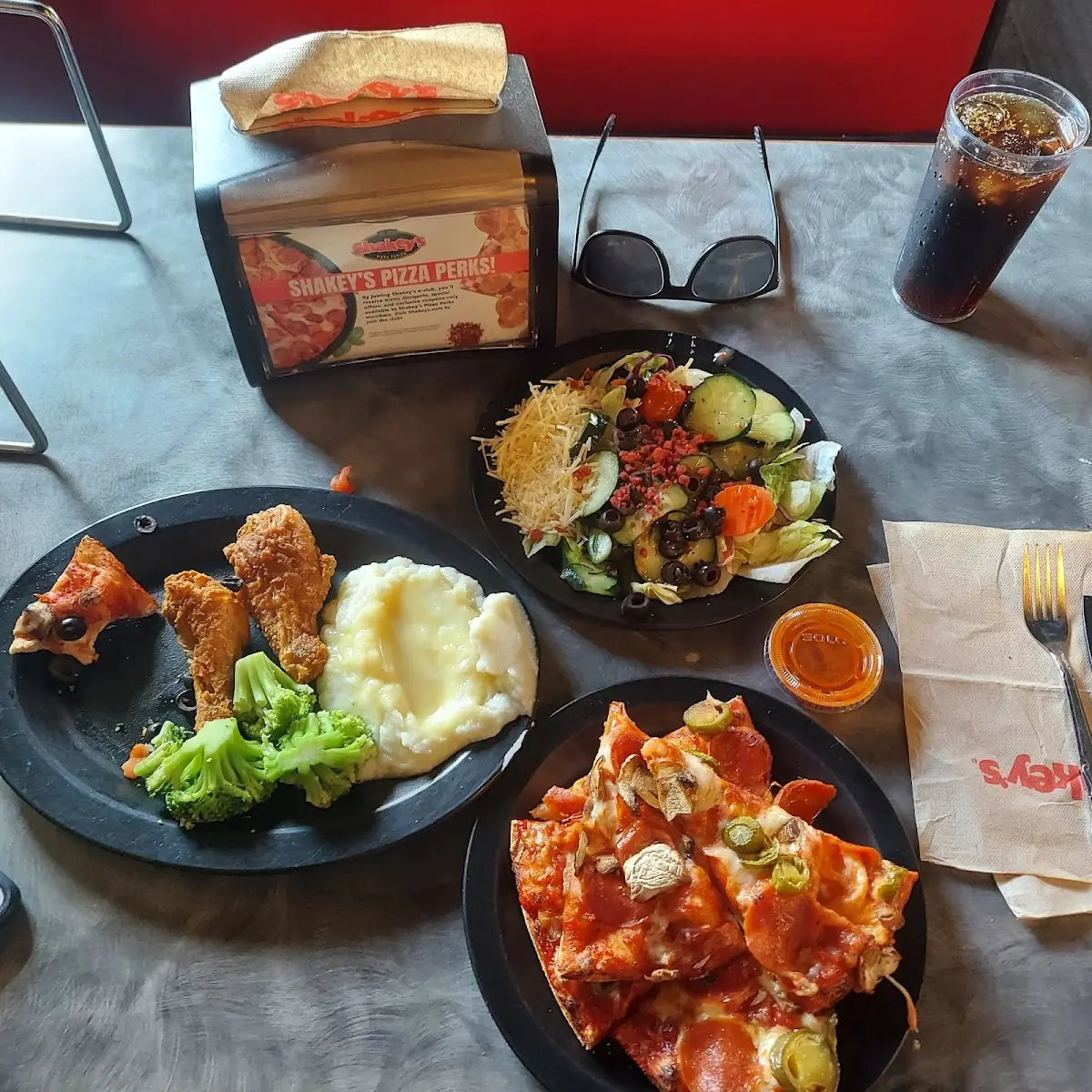 Bunch a Lunch Buffet