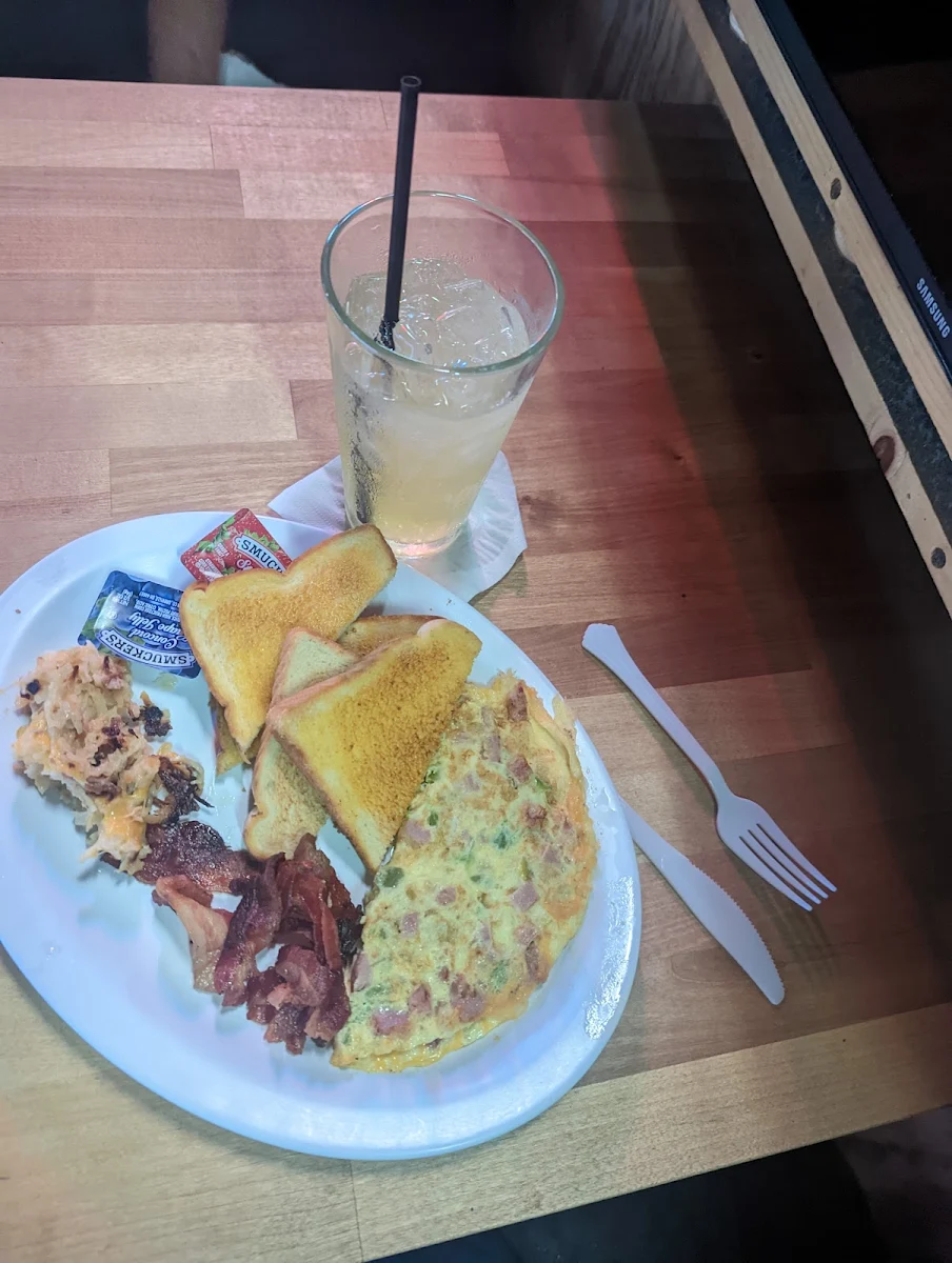 Scrambled Egg Hash Browns Bacon and Bread