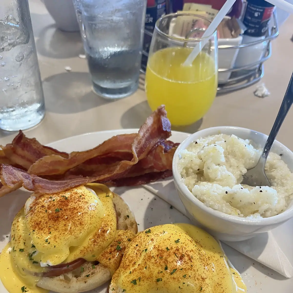 Eggs Benedict