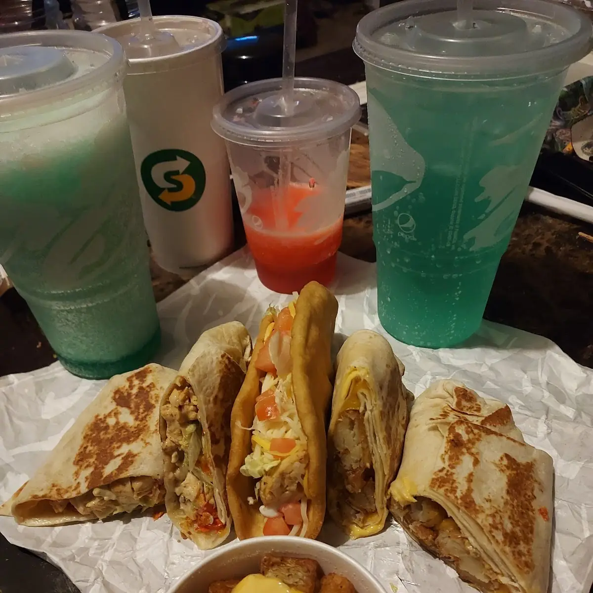 Chicken Chalupa Supreme