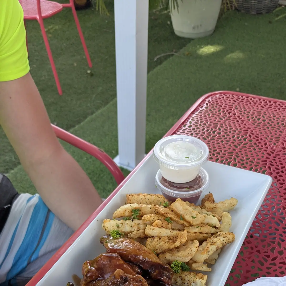 Chicken Wings (8)