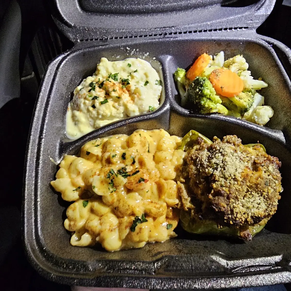 Stuffed Pepper- Seafood Mac and Cheese