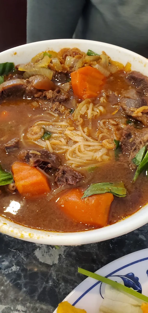 Beef Stew with Rice Noodle