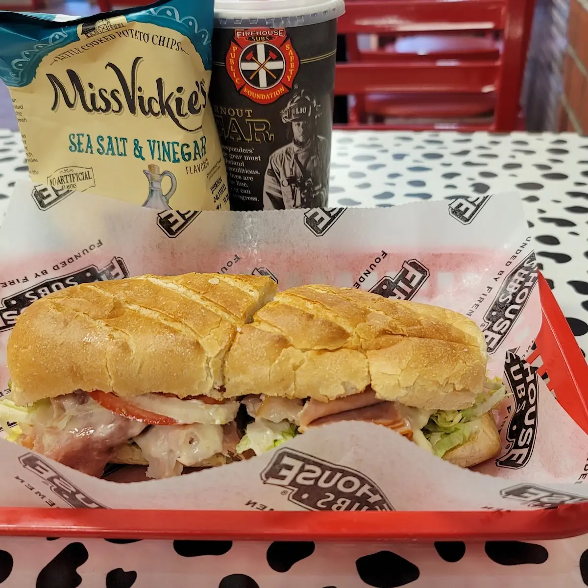 Hook & Ladder Sub Chips & Sweet Iced Tea