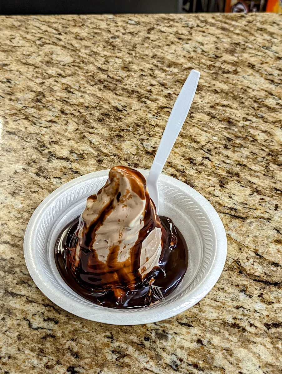 Hot Fudge Sundae