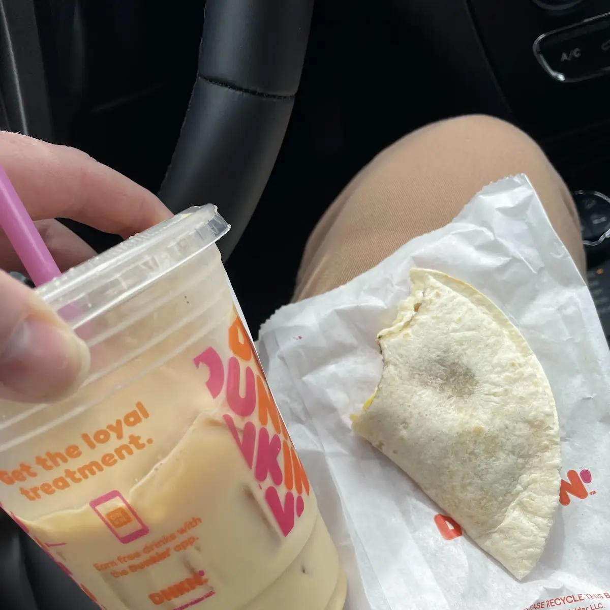 Iced Dunkalatte