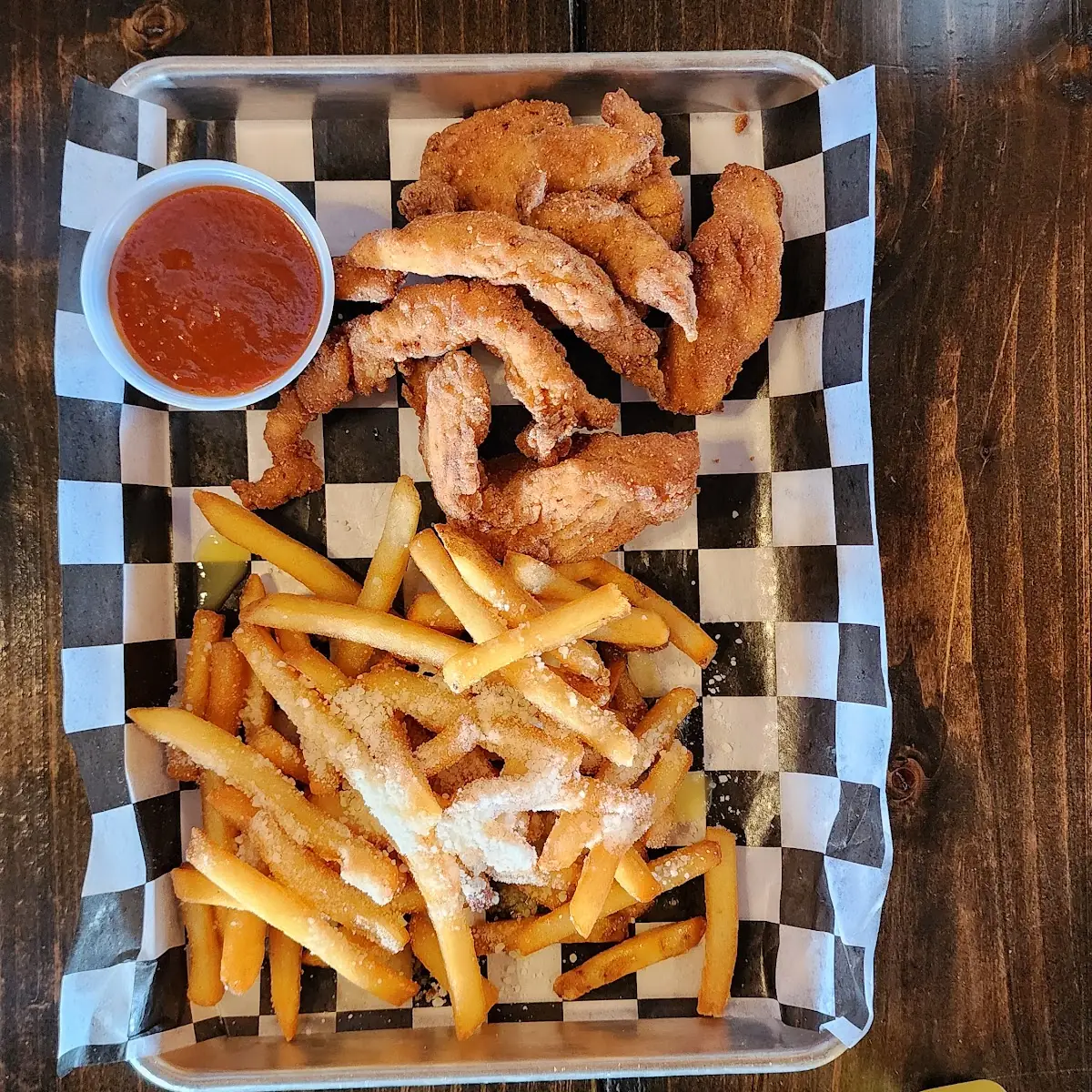 Basket of Garlic Parmesan