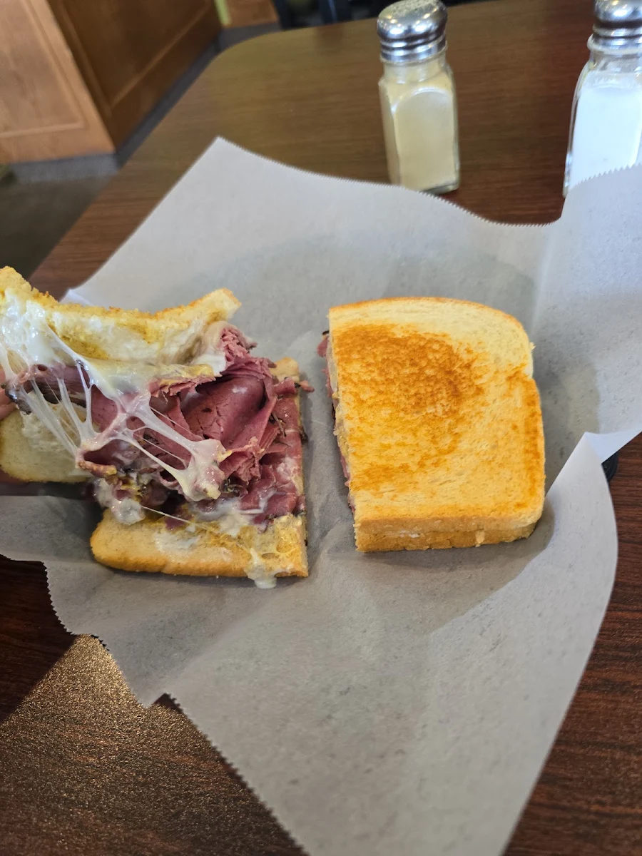 Hot Pastrami Sandwich