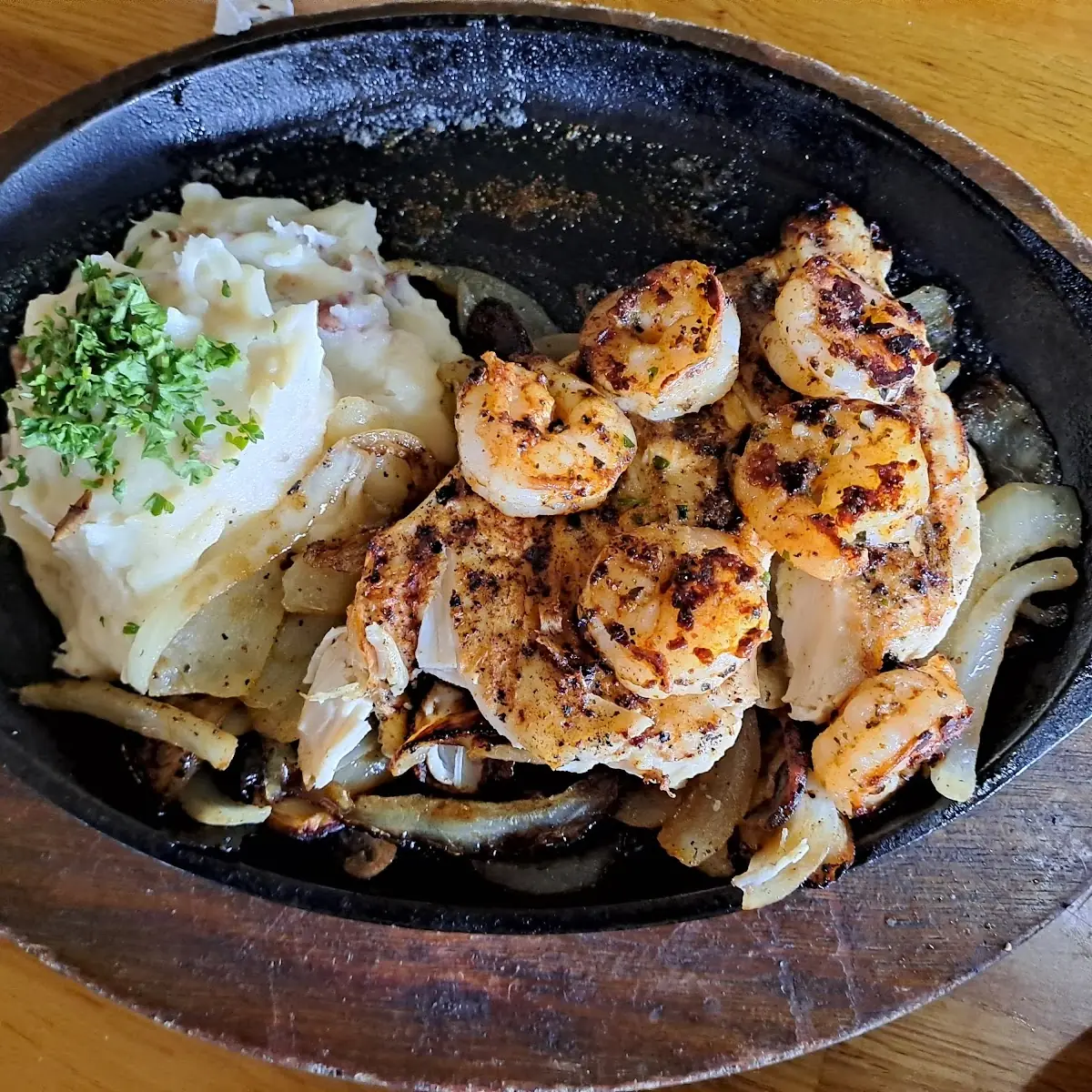Shrimp 'N Parmesan Sirloin