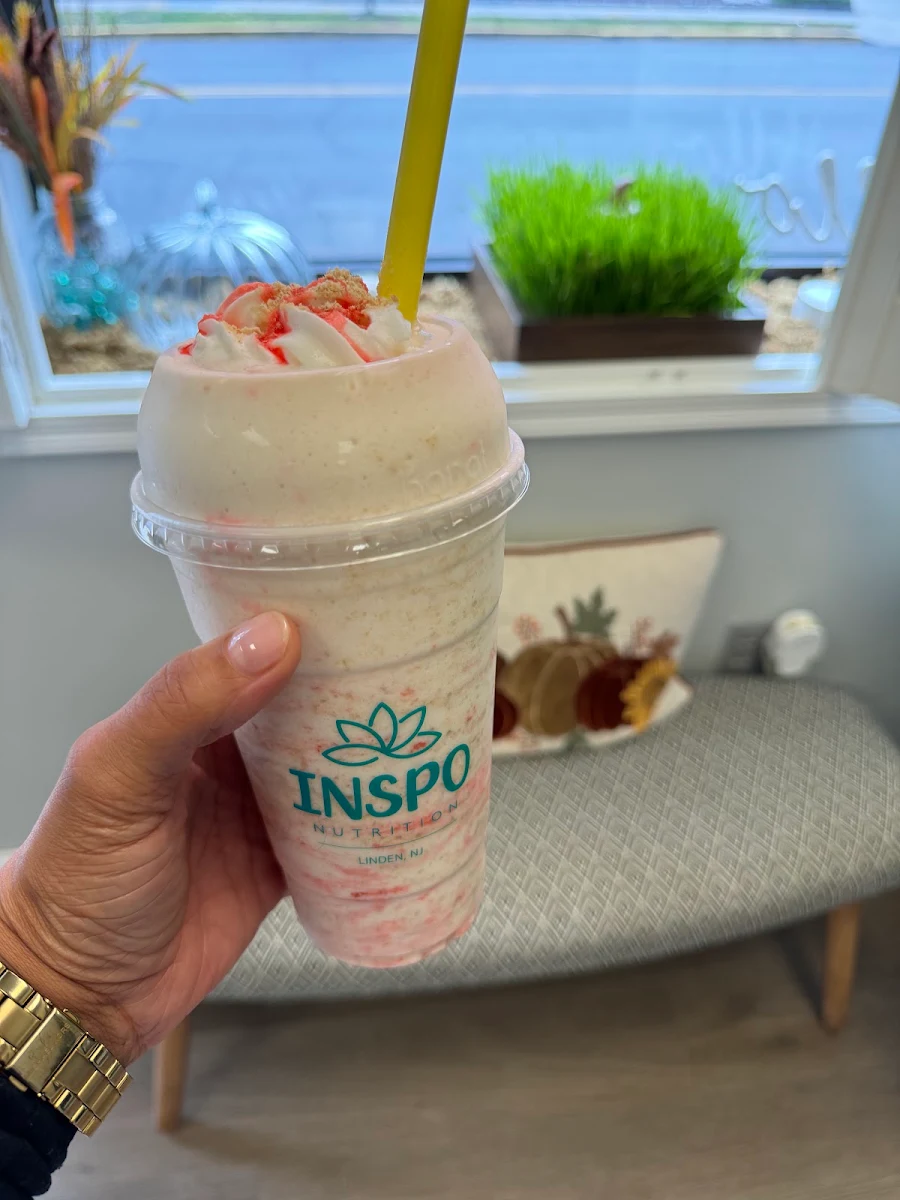 Strawberry Cheesecake Shakes