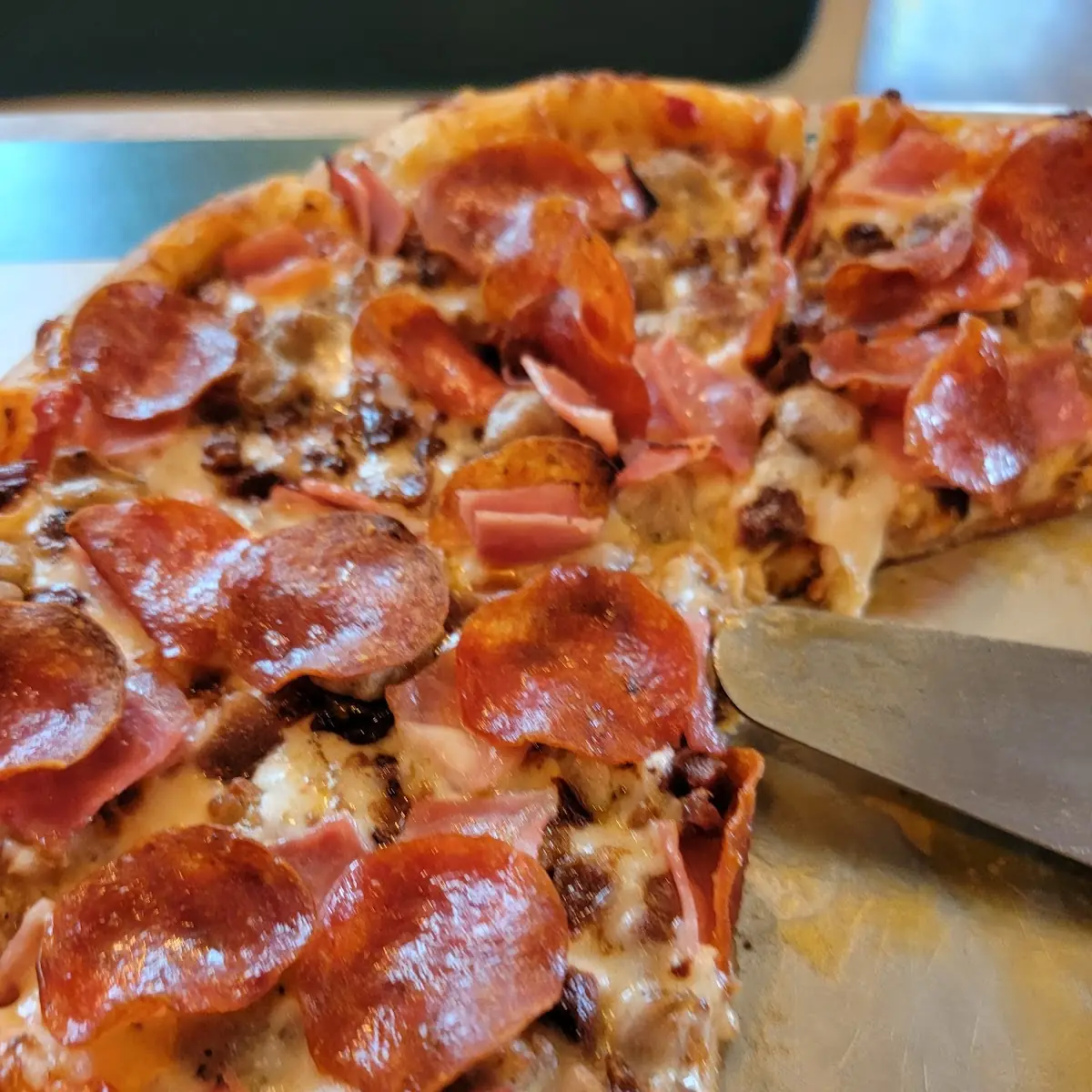 12 4 Meat Pizza