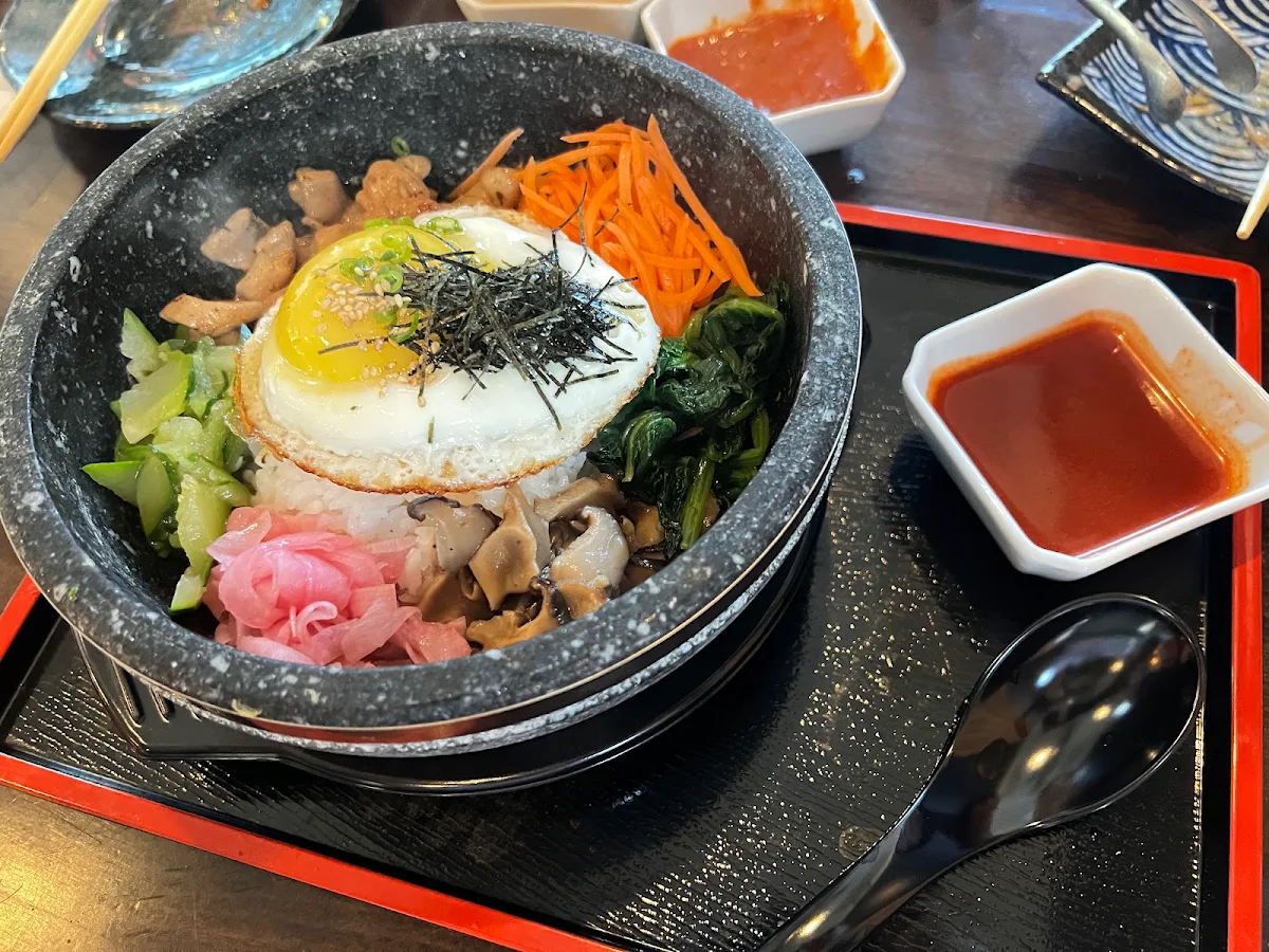 Bibimbap/Chicken (비빔밥)