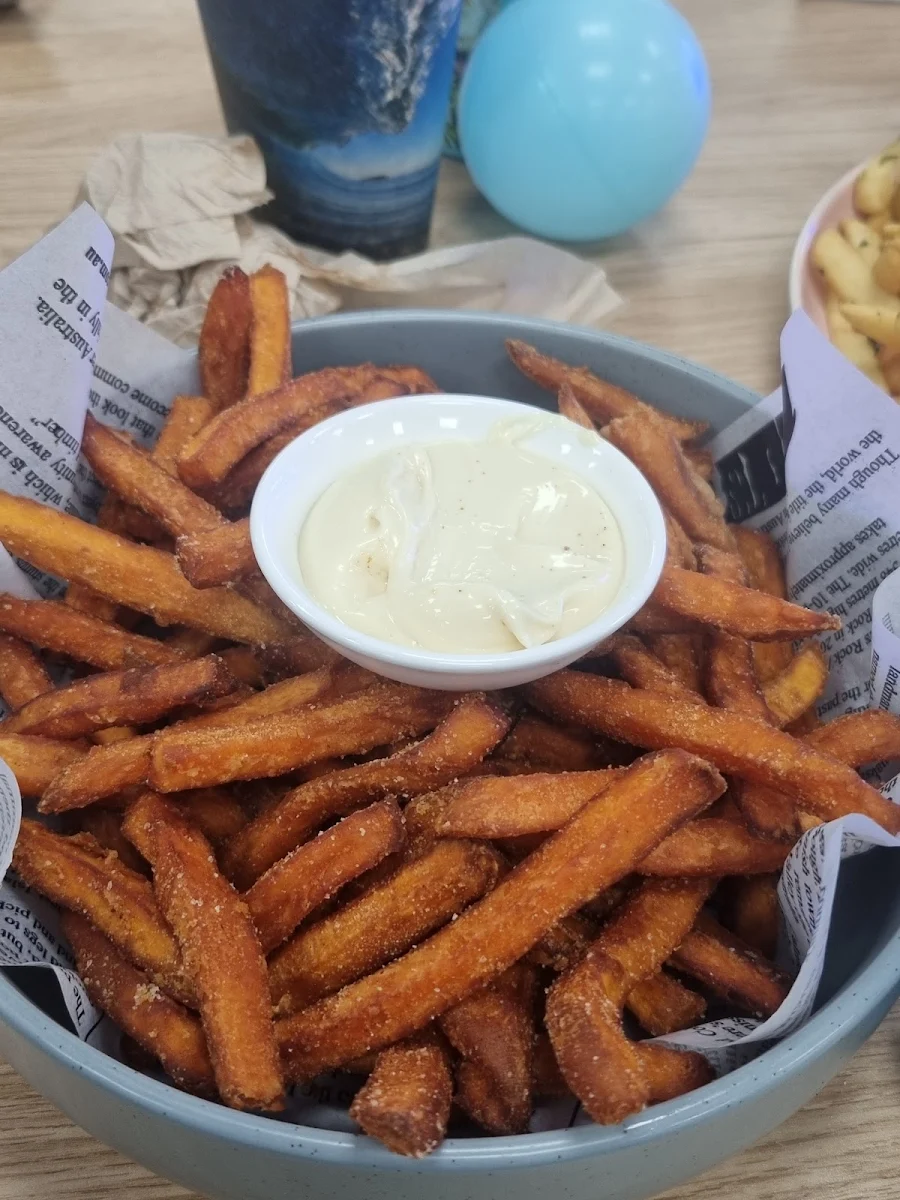 Sweet Potato Fries, Sea Stars Play Cafe