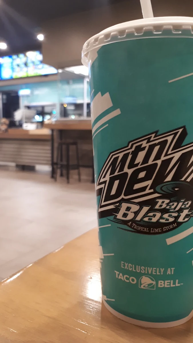 Mountain Dew Baja Blast Freeze, Taco Bell