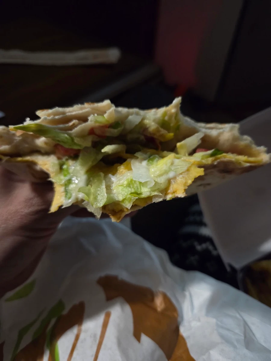 Triple Double Crunchwrap, Taco Bell