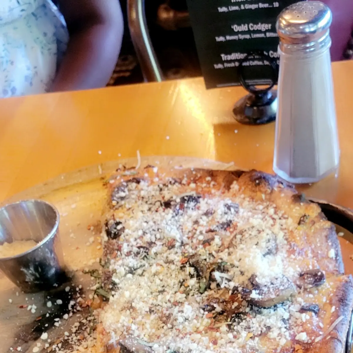 Roasted Asparagus & Mushroom Pizza