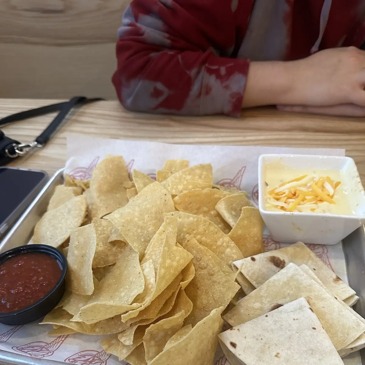 Chips & Queso Platter Serves 8
