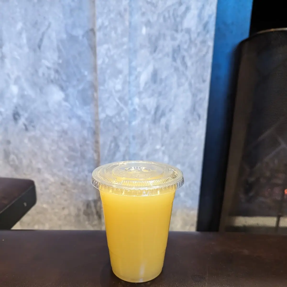 12 Oz Fresh-Squeezed Orange Juice