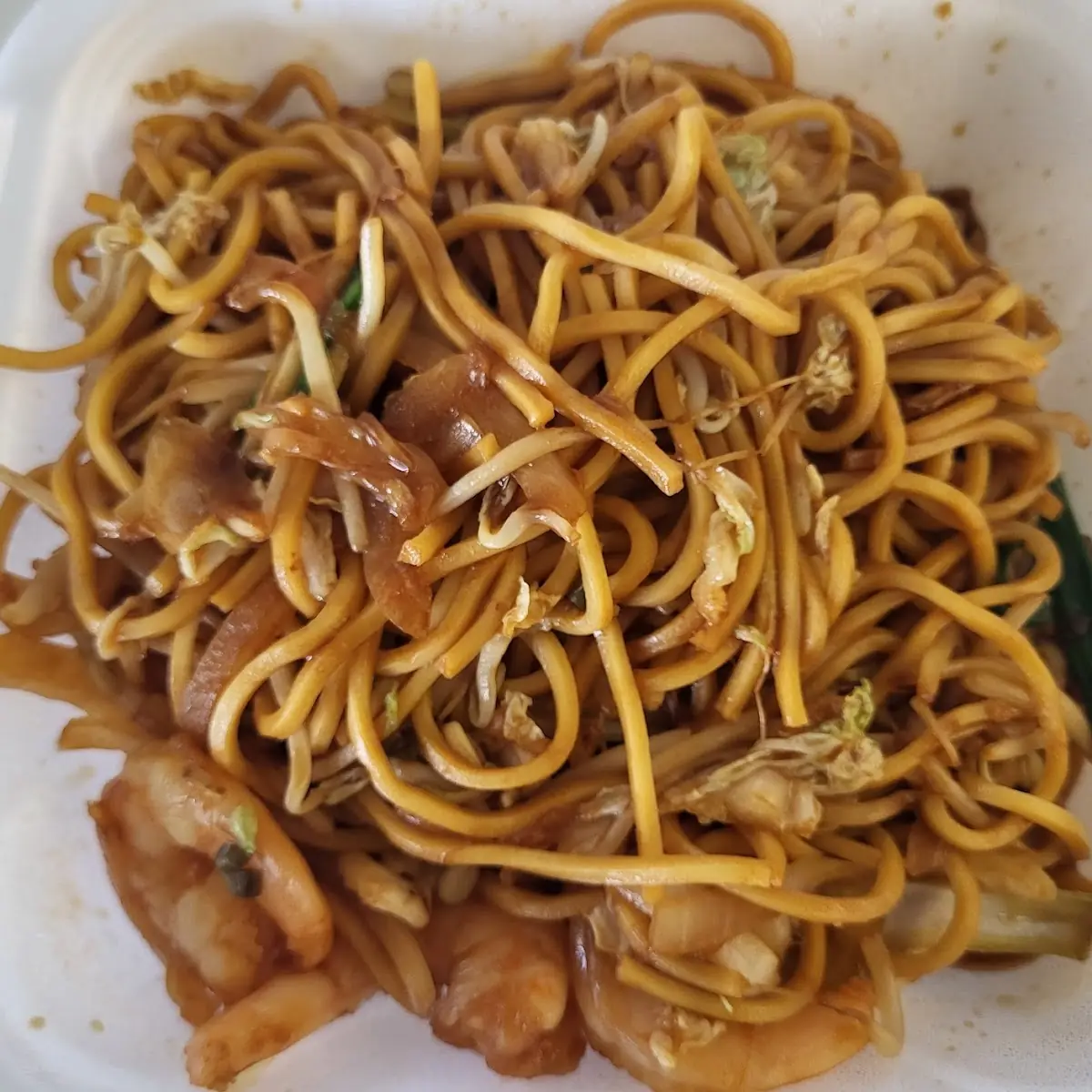 BBQ Pork or Chicken Lo Mein