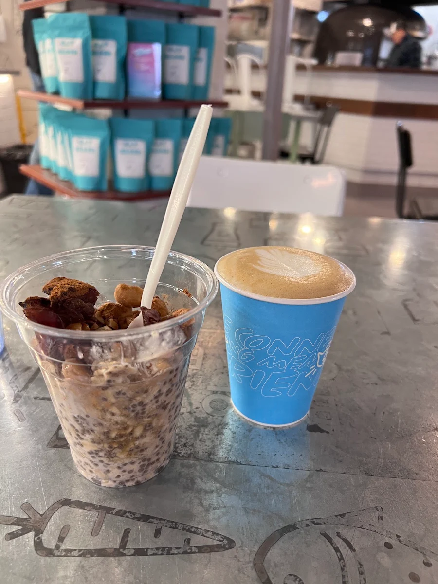 Oatmeal and Cappuccino