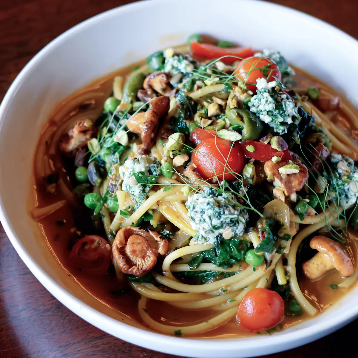 Red Pepper & Pesto Bucatini