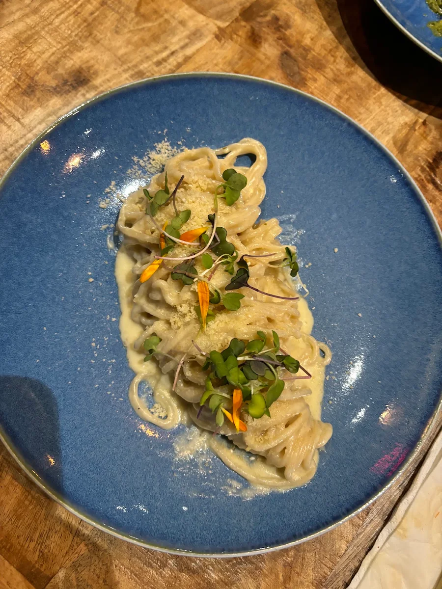 Fettuccine Alfredo