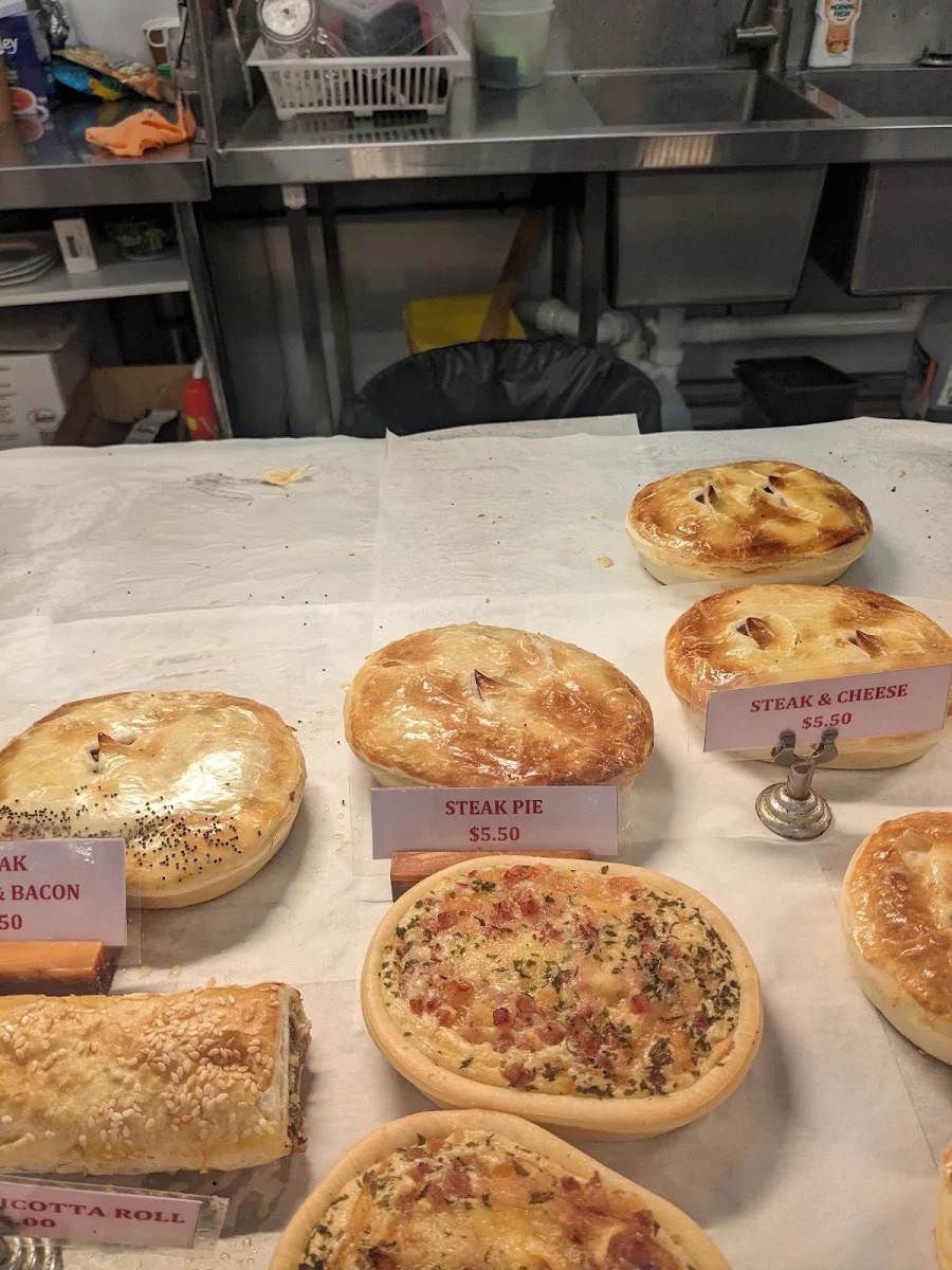 Steak Pies, Greenfields Pitstop Deli & Bakery