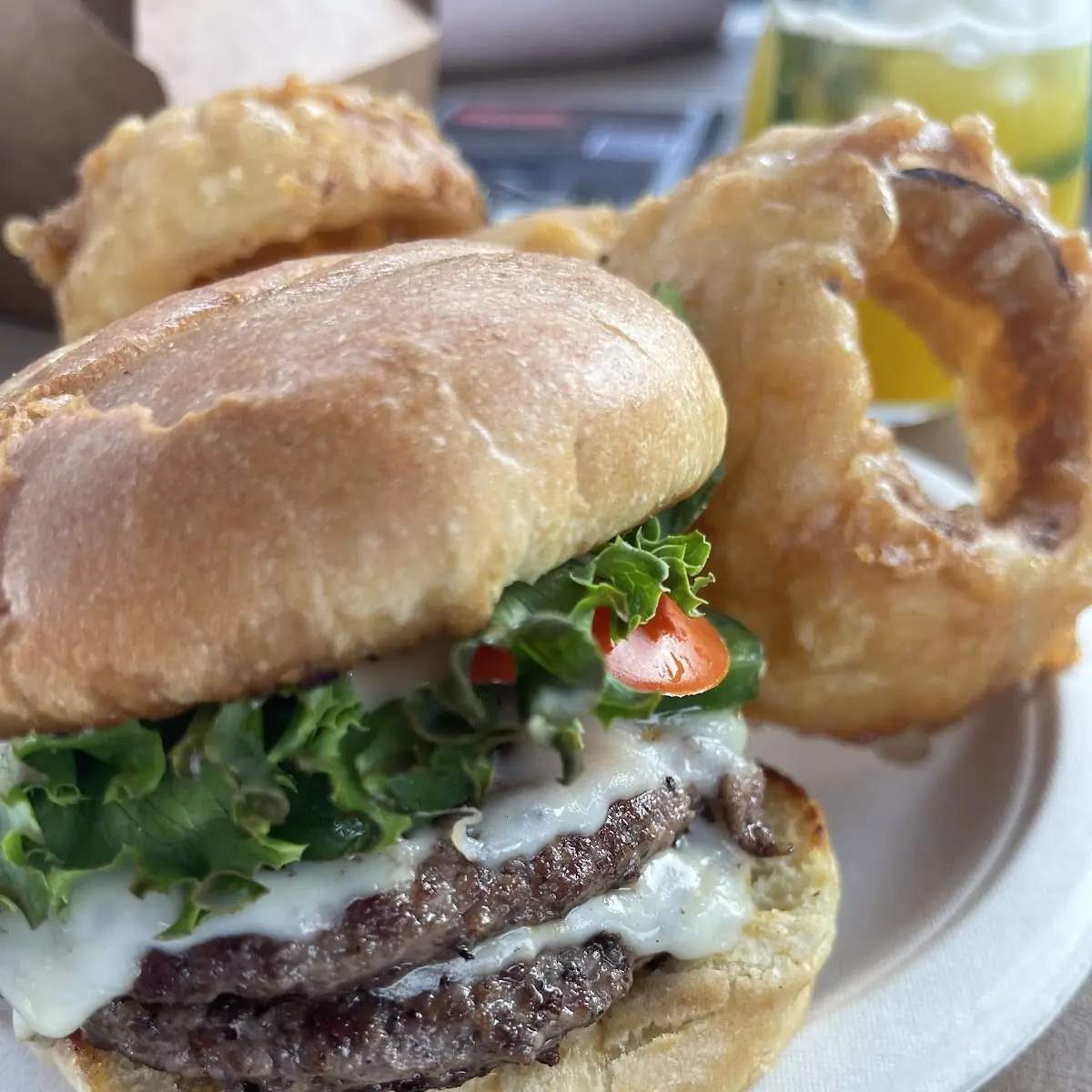 Cheeseburger and Onion Rings