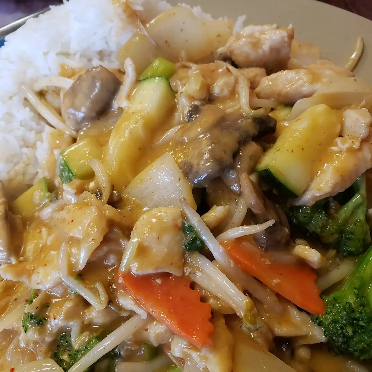 Moo Goo Gai Pan