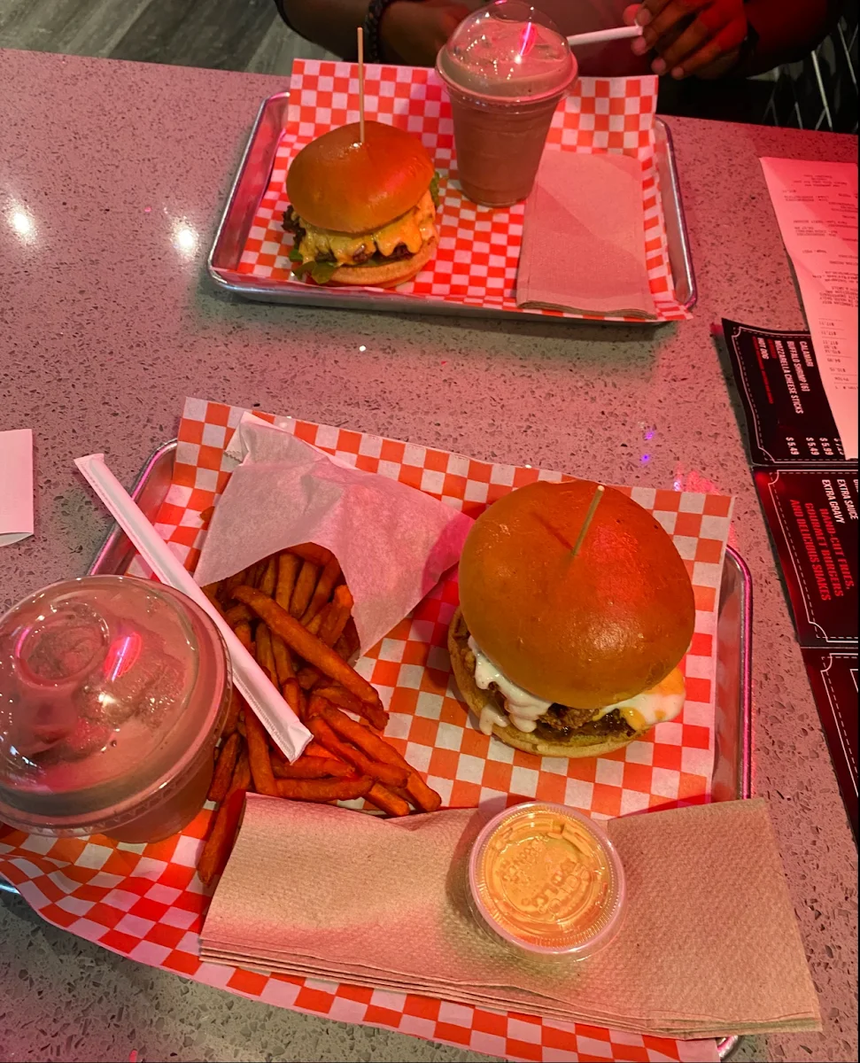 Beef Burger, The Burger Bros (CENTRAL PARKWAY)