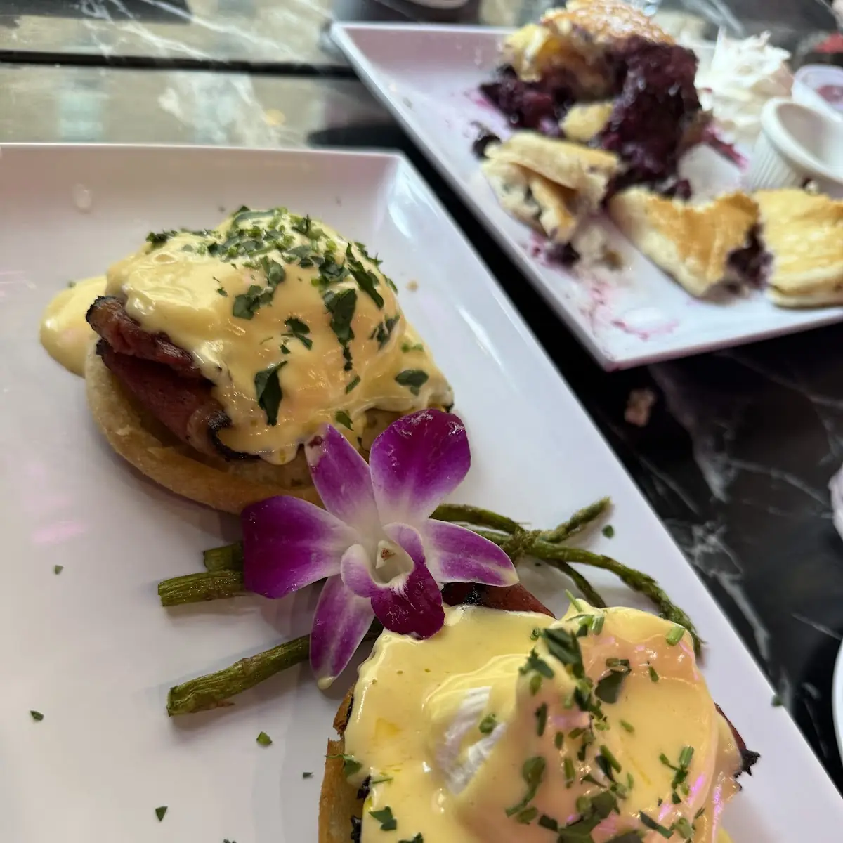 Sugar Factory's Egg Benedict