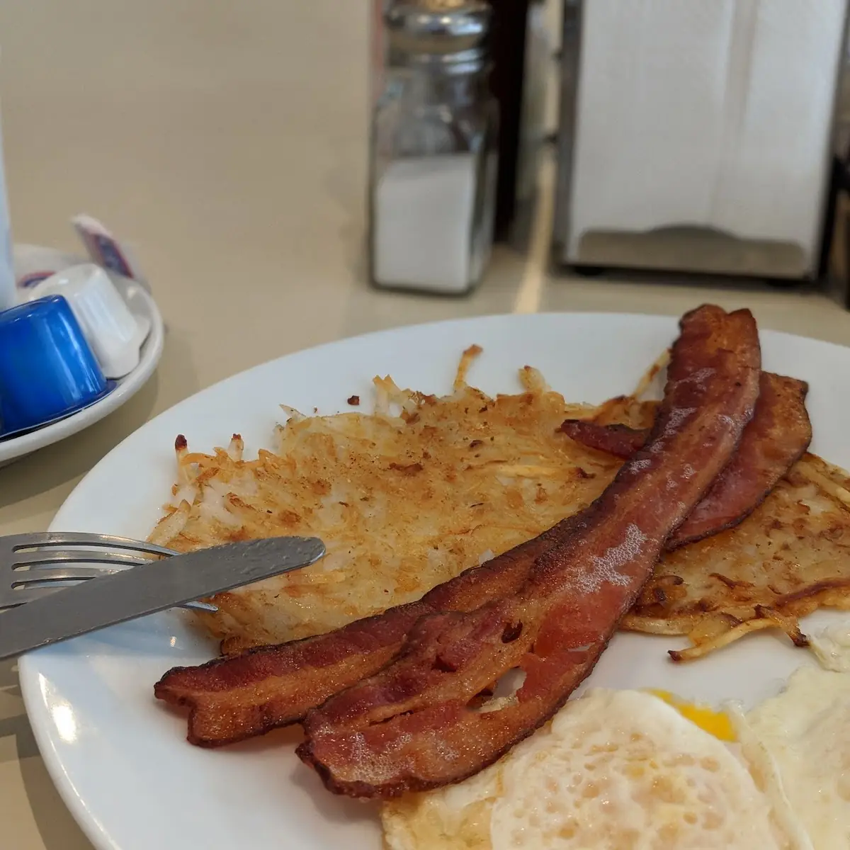 Eggs with Bacon and Hash Brown