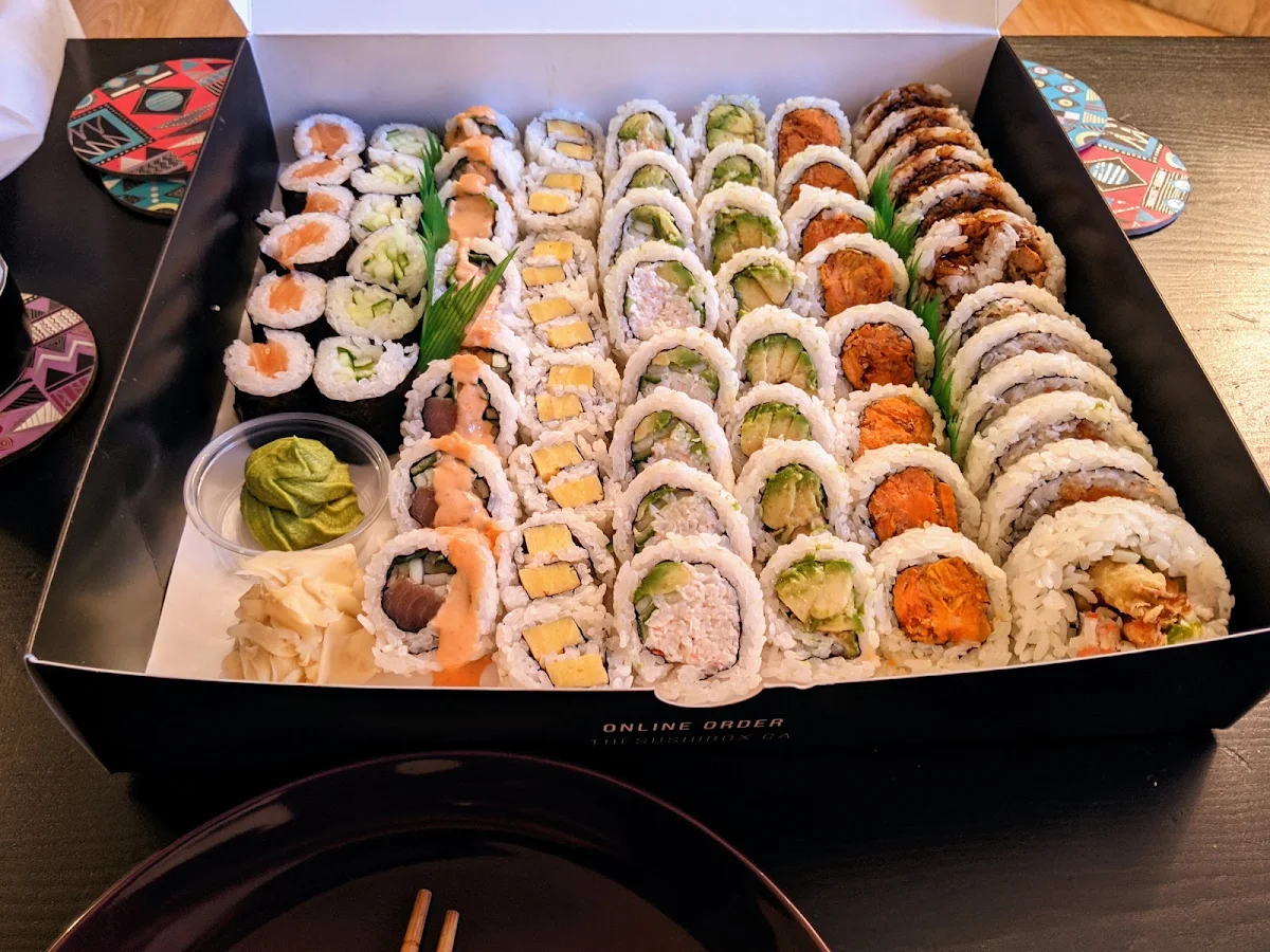 Sushi Box Combo B