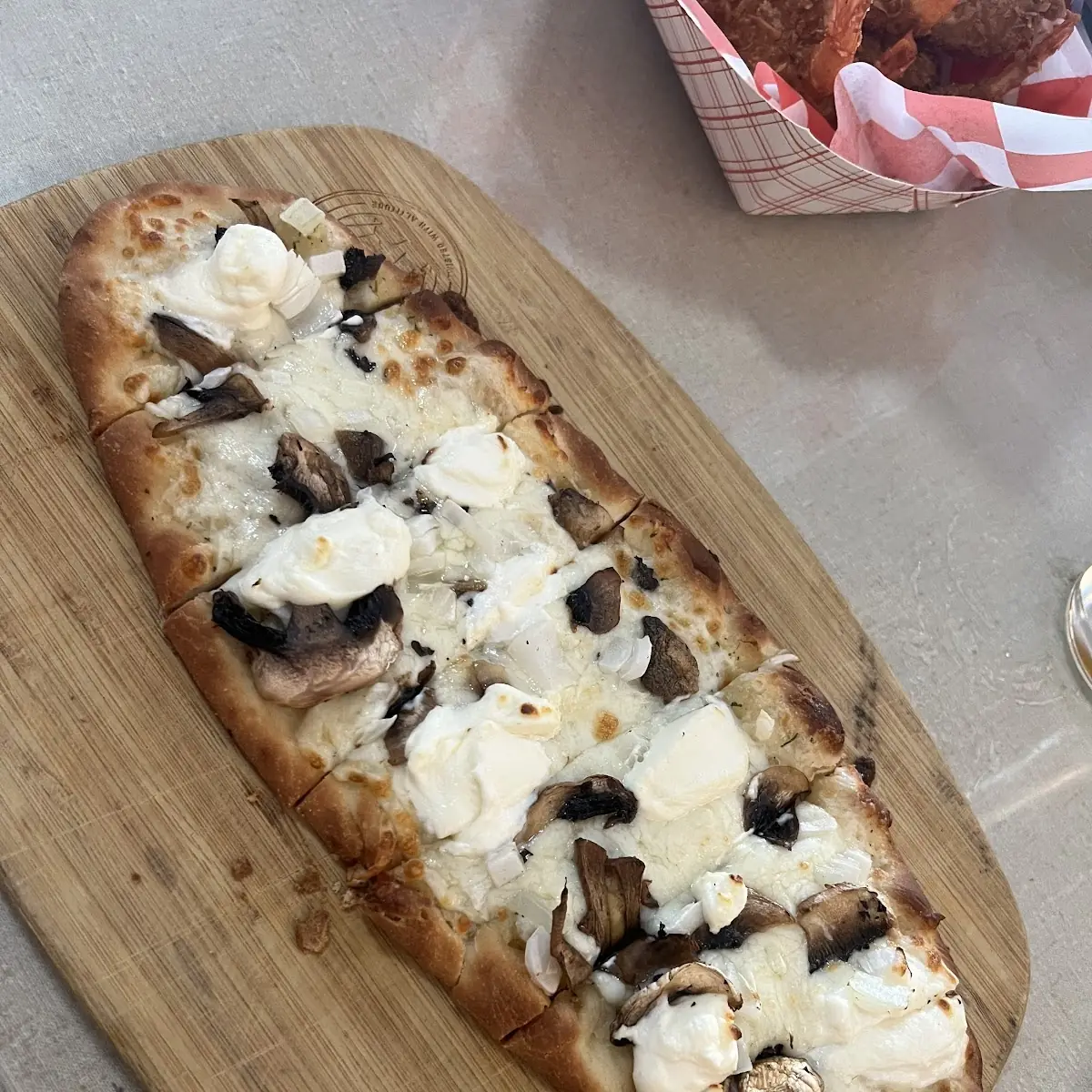Flatbread Pizza