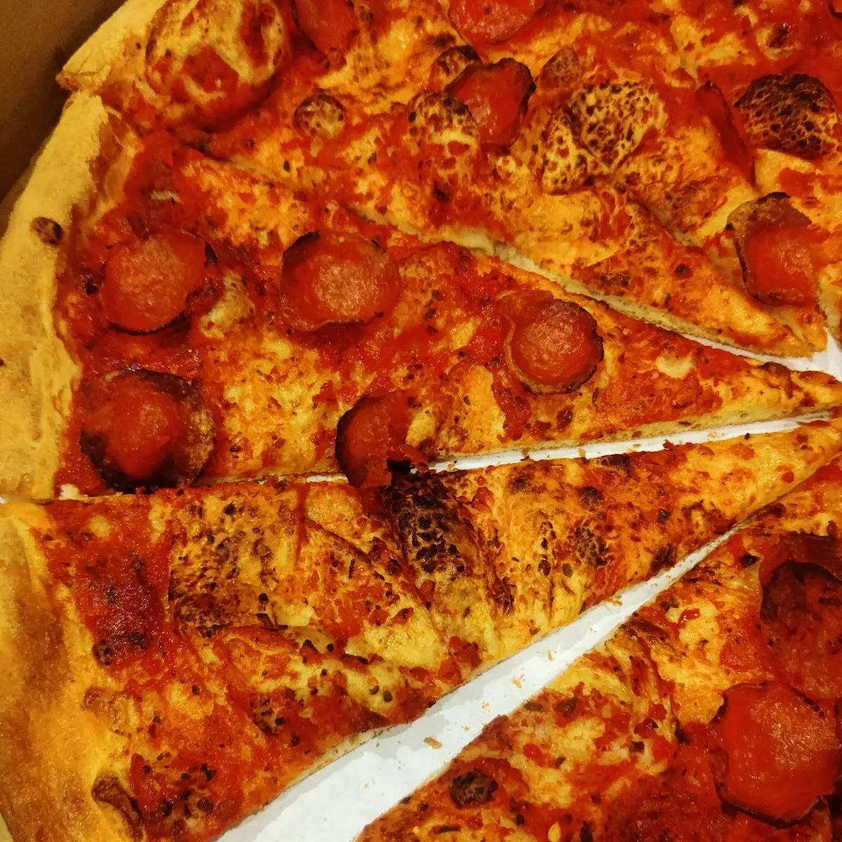 Extreme Pepperoni Pizza