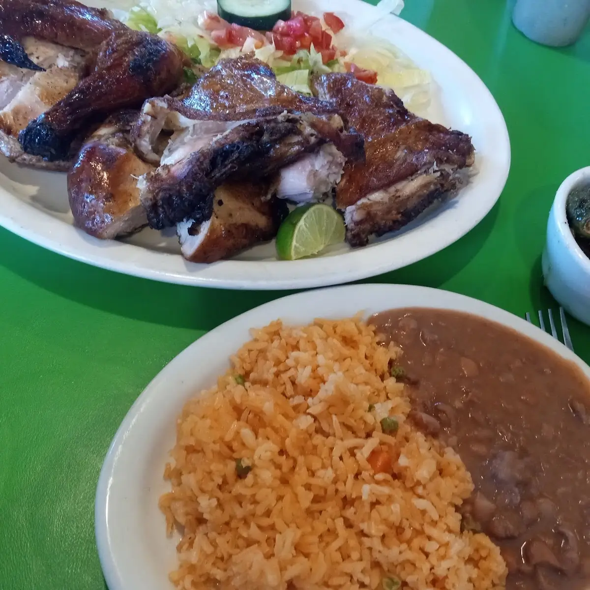 Pollo Chicken