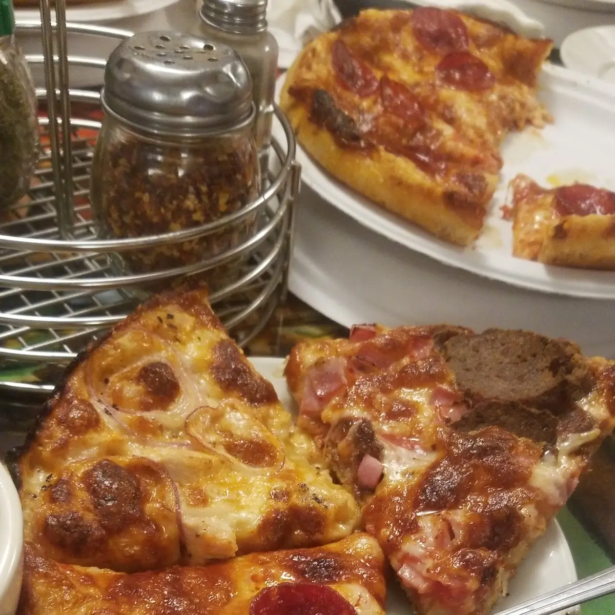 Three Cheese Pizza with Peperoni